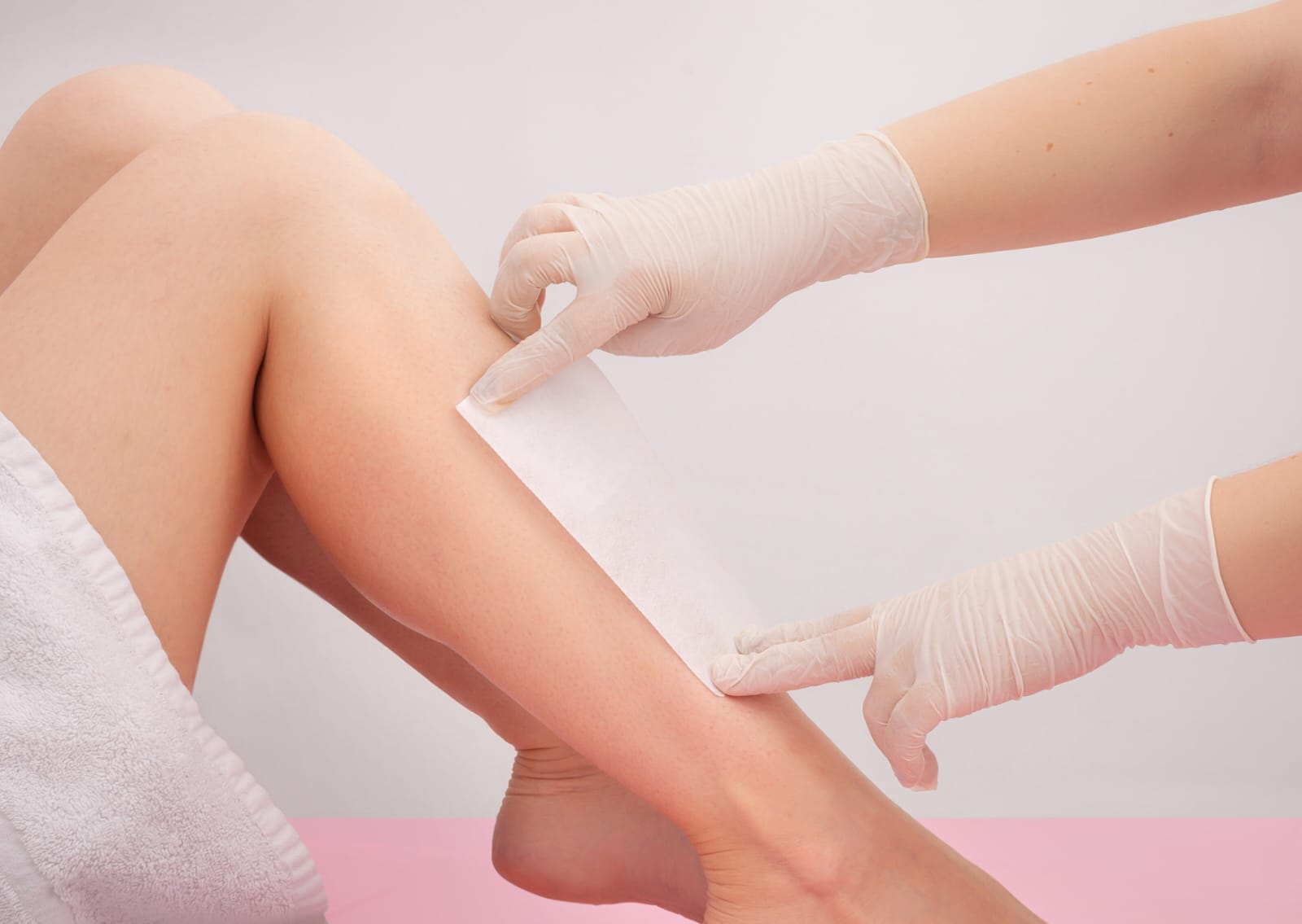 Waxing mit warm & kalt Wax
